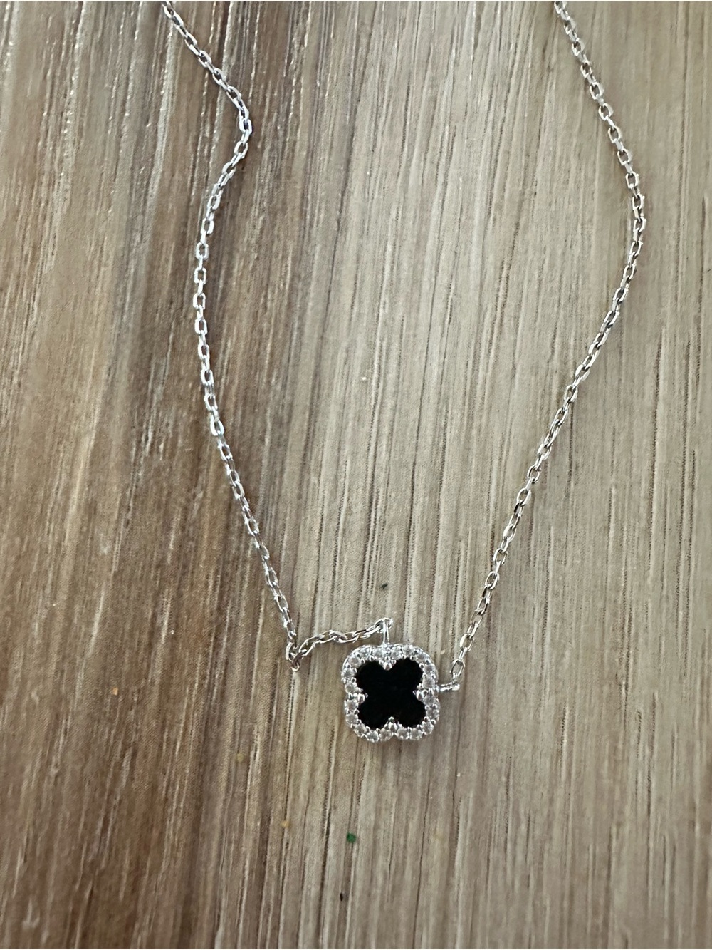 Silver 4 Leaf Clover /CZ Crystal Necklace 925
